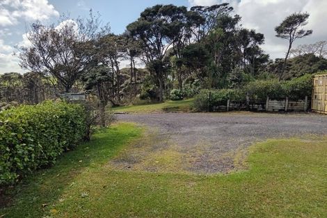 Photo of property in 112 Arrowsmith Road, Waitakere, Henderson, 0782