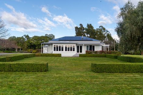 Photo of property in Gladstone Road, Gladstone, 5884