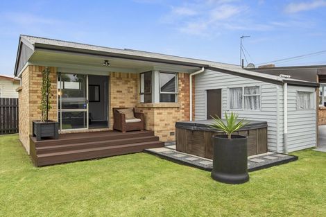 Photo of property in 42 Hendon Road, Fairview Downs, Hamilton, 3214