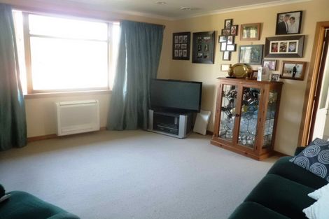 Photo of property in 70 Ormsby Street North, Temuka, 7920