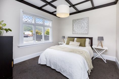 Photo of property in 8 Leighton Avenue, Waiwhetu, Lower Hutt, 5010