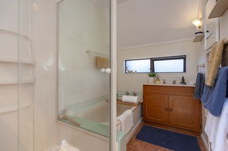 Photo of property in 44 Dale Road, Raumati South, Paraparaumu, 5032