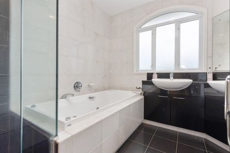 Photo of property in 14 Charles Street, Westshore, Napier, 4110