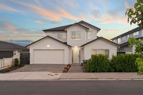 Photo of property in 12 Rauaruhe Road, Karaka, Papakura, 2113