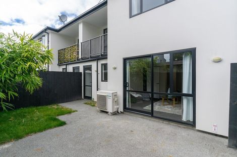Photo of property in 8c Defoe Place, Waltham, Christchurch, 8023
