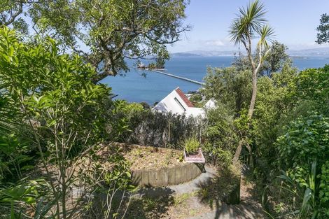Photo of property in 31 Howard Road, Point Howard, Lower Hutt, 5013
