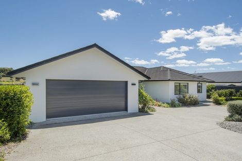 Photo of property in 7 Vantage Place, Omokoroa, 3114