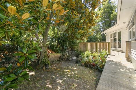 Photo of property in 8 Glenorchy Street, Glen Eden, Auckland, 0602