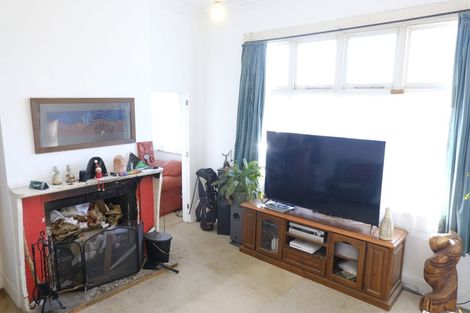 Photo of property in 17 Railway Road, Whakatu, Hastings, 4102