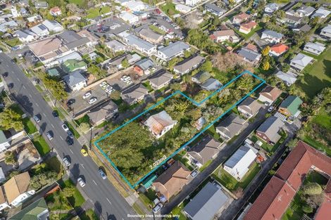 Photo of property in 87 Glendale Road, Glen Eden, Auckland, 0602