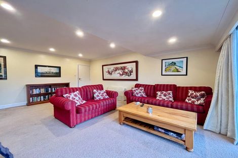 Photo of property in 18 Karachi Crescent, Khandallah, Wellington, 6035