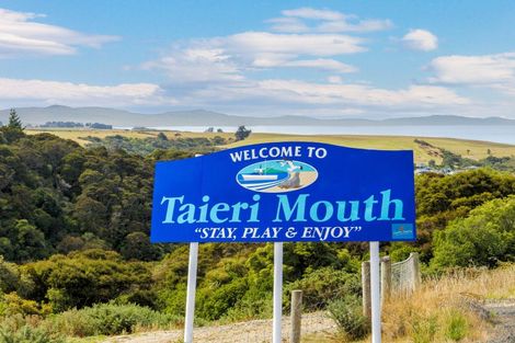 Photo of property in 1121 Finlayson Road, Taieri Mouth, 9091