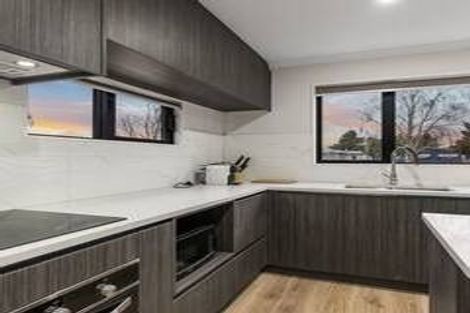 Photo of property in 18a Jupiter Street, Rosehill, Papakura, 2113