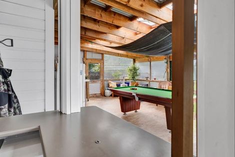 Photo of property in 18 Mills Street, Eltham, 4322