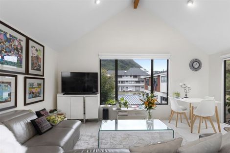 Photo of property in 3/48 Maunganui Road, Mount Maunganui, 3116