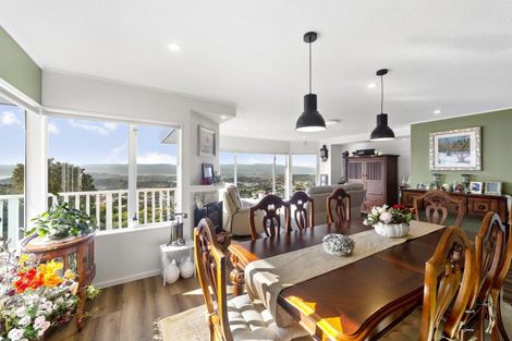 Photo of property in 89 Ashton Fitchett Drive, Brooklyn, Wellington, 6021