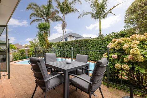 Photo of property in 19 Kingsgate Avenue, Havelock North, 4130