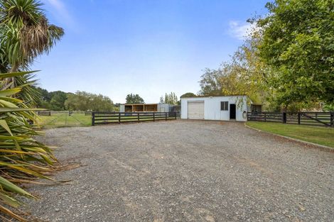 Photo of property in 21 Raumai Road, Bulls, 4894