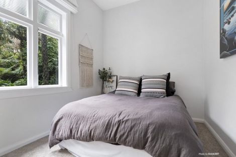 Photo of property in 13 Rewa Road, Hataitai, Wellington, 6021