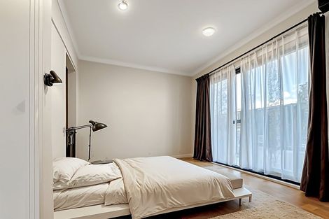 Photo of property in 38 Astoria Place, Northpark, Auckland, 2013