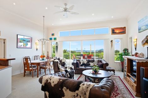 Photo of property in 6 Cullen Road, Waipu, 0582