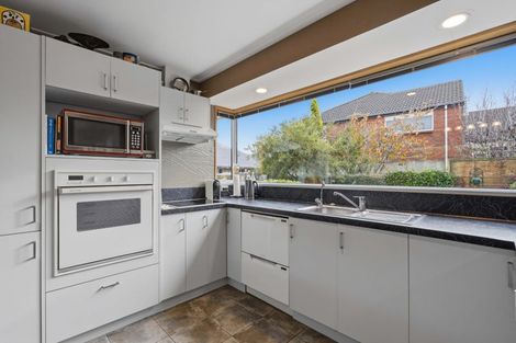 Photo of property in 724 Queens Drive, Waikiwi, Invercargill, 9810