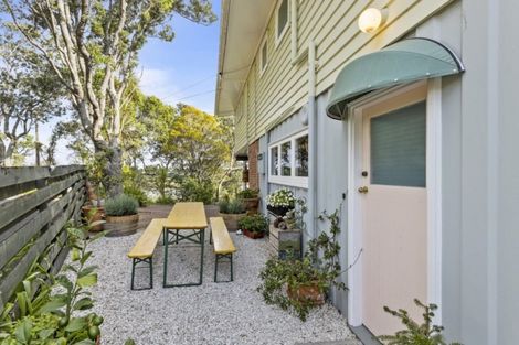 Photo of property in 96 Ngataringa Road, Devonport, Auckland, 0624