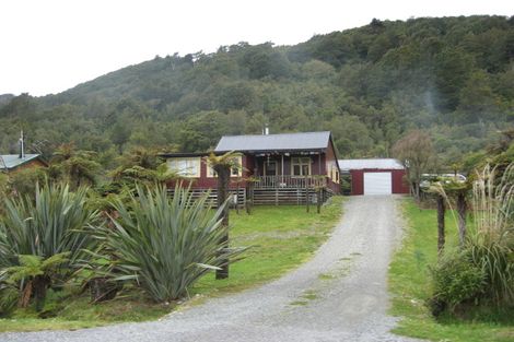 Photo of property in 34 Herd Street, Dunollie, Runanga, 7803