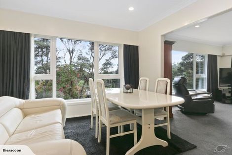 Photo of property in 83 Woodfern Crescent, Titirangi, Auckland, 0604