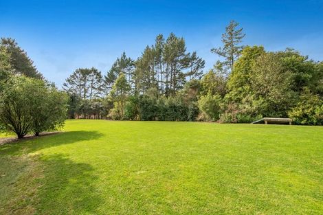 Photo of property in 42 Manuka Grove, Helensville, 0875