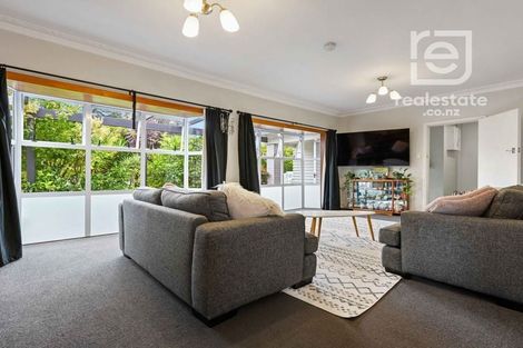 Photo of property in 20 Vardon Road, St Andrews, Hamilton, 3200