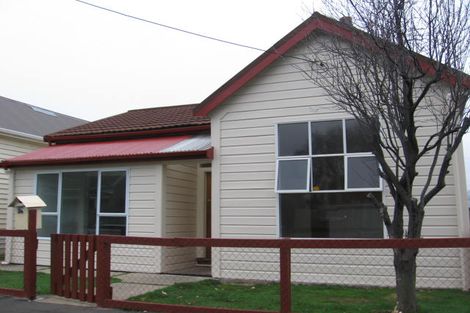 Photo of property in 24 Wesley Street, South Dunedin, Dunedin, 9012