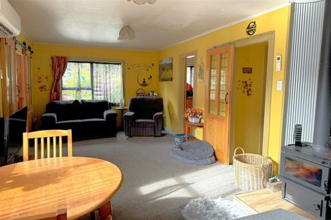 Photo of property in 20 Ramsay Street, Blacks Point, Reefton, 7830