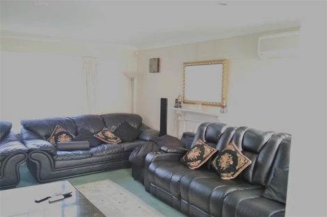 Photo of property in 20 Derry Hill, Churton Park, Wellington, 6037