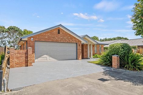 Photo of property in 27 Providence Place, Redwood, Christchurch, 8051