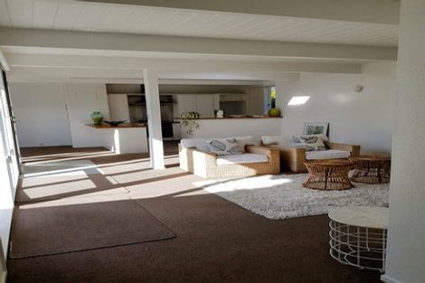 Photo of property in 3/252 Hurstmere Road, Takapuna, Auckland, 0622