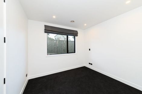 Photo of property in 2 Waimarama Court, Roslyn, Palmerston North, 4414