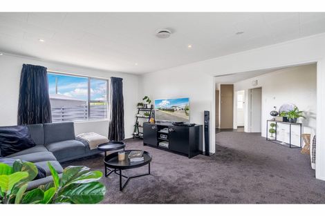 Photo of property in 22 Bruce Street, Waikiwi, Invercargill, 9810