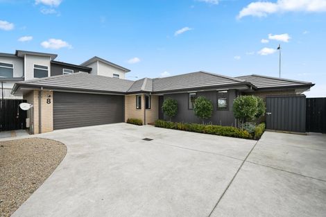 Photo of property in 8 Pragma Rise, Rototuna North, Hamilton, 3210
