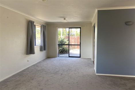 Photo of property in 17 Kellaway Drive, East Tamaki, Auckland, 2013