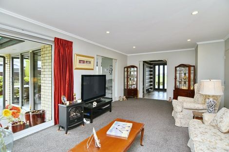 Photo of property in 19 Lancewood Way, Rangiora, 7400