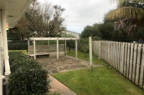 Photo of property in 93 Marne Road, Papakura, 2110