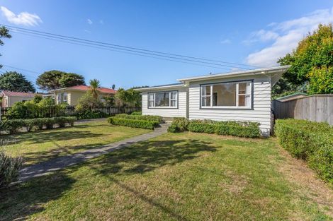 Photo of property in 59 Dale Road, Raumati South, Paraparaumu, 5032