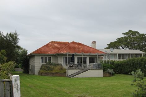 Photo of property in 43 The Esplanade, Manly, Whangaparaoa, 0930