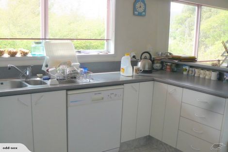 Photo of property in 73 Point Road, Monaco, Nelson, 7011