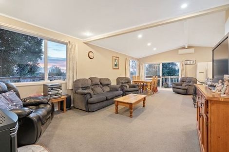 Photo of property in 43 Mack Place, Red Hill, Papakura, 2110