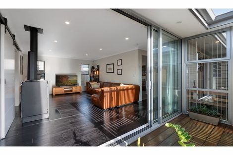 Photo of property in 35 Awatira Drive, Papamoa Beach, Papamoa, 3118