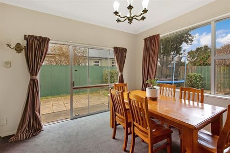 Photo of property in 32a Nortons Road, Avonhead, Christchurch, 8042