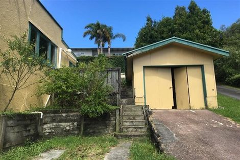 Photo of property in 596 Beach Road, Rothesay Bay, Auckland, 0630