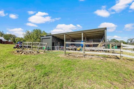 Photo of property in 98 Hanham Road, Kumeu, 0891